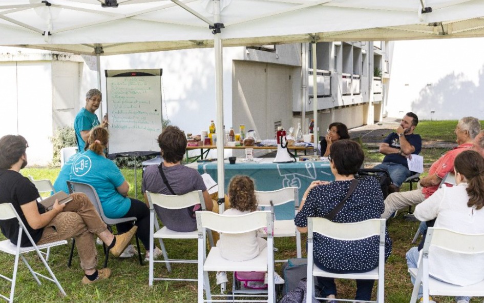 Première assemblée de quartier du collectif Alda Lespès à Anglet